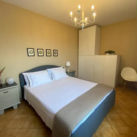 Casa Marcobando Holiday home *