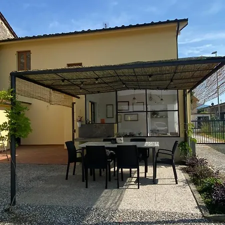 Casa Marcobando Holiday home Lucca